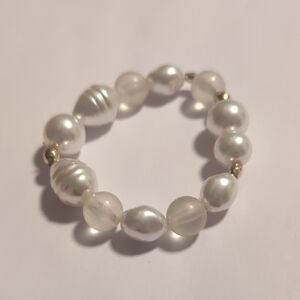 Chunky‎ Pearl & Frosted Beaded Stretch Bracelet With Gold Stretch